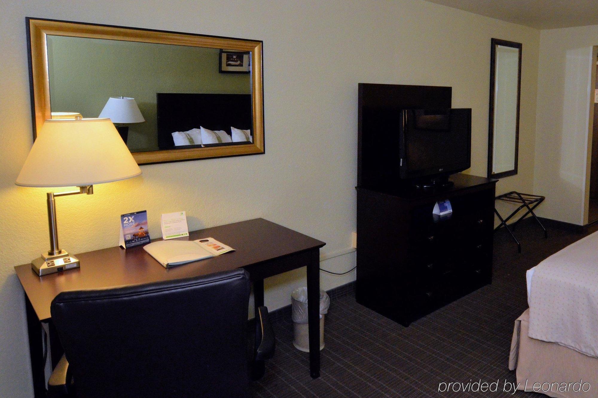 Holiday Inn - Fort Myers - Downtown Area By Ihg Экстерьер фото