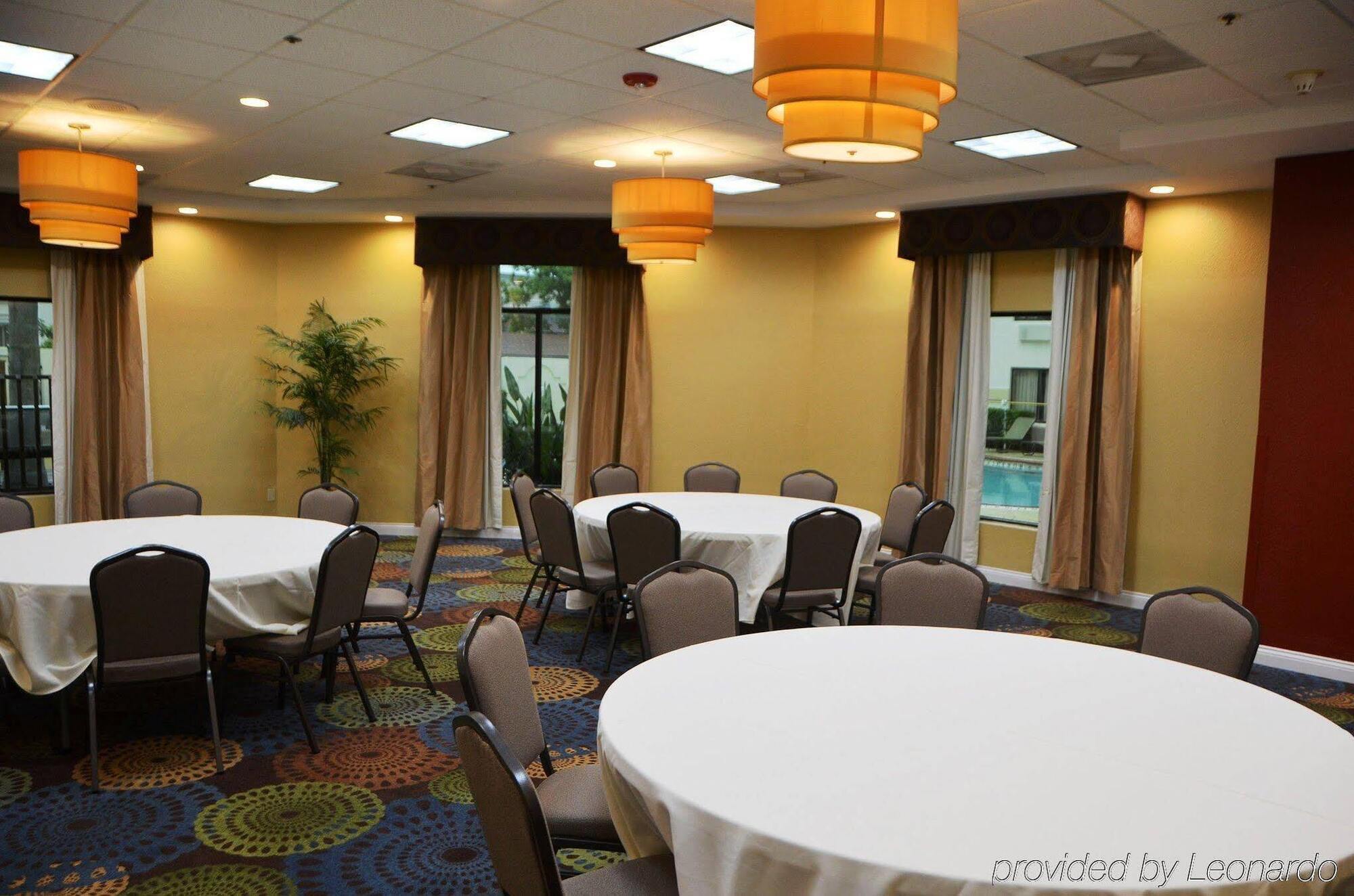 Holiday Inn - Fort Myers - Downtown Area By Ihg Экстерьер фото